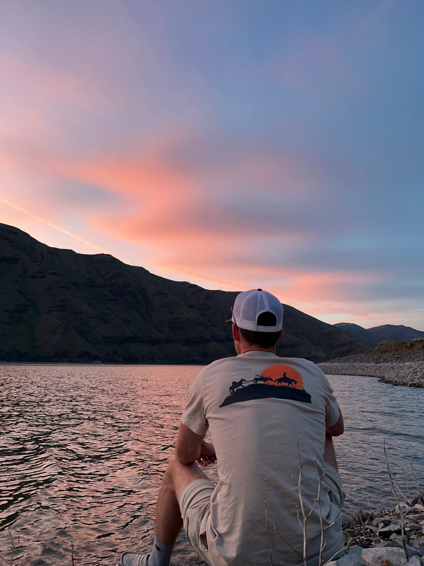 Sunset Packout T-shirt
